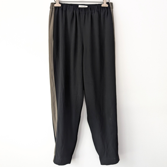 Aritzia Babaton Pull On Pants With Side Stripe In Size S - Picture 1 of 6